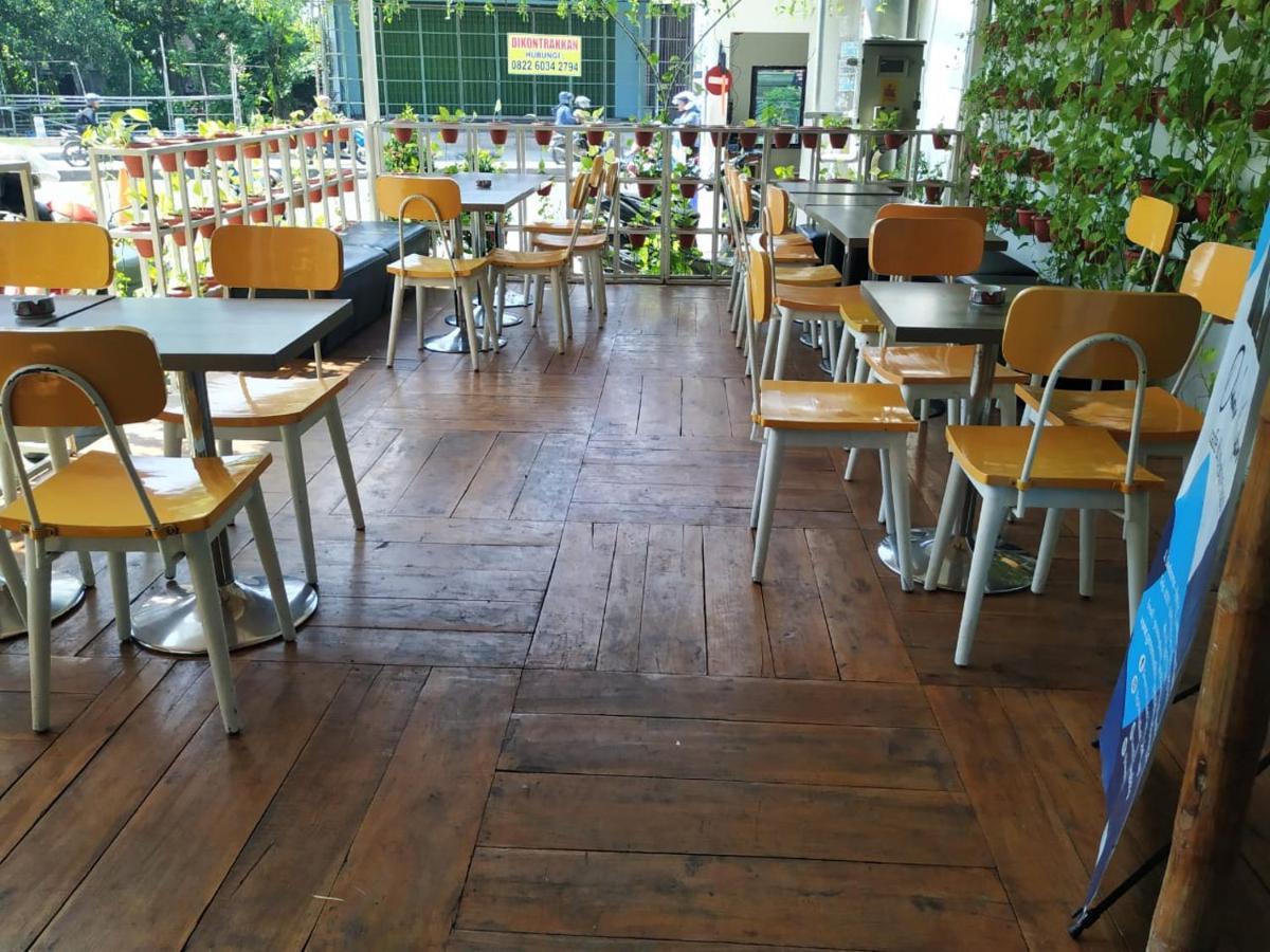 Green Red Hotel Syariah Jombang Exterior foto